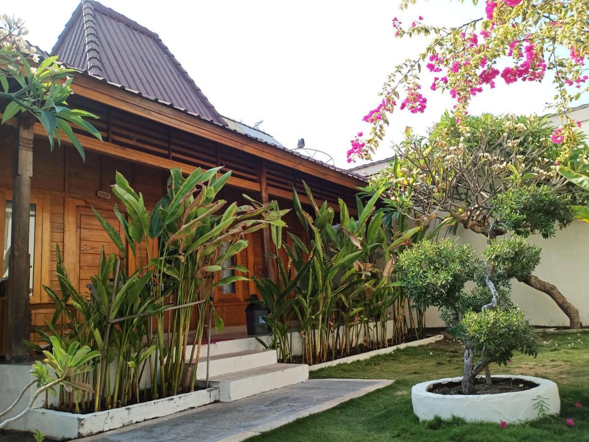 Villa Kinagu Gili Meno Exterior photo